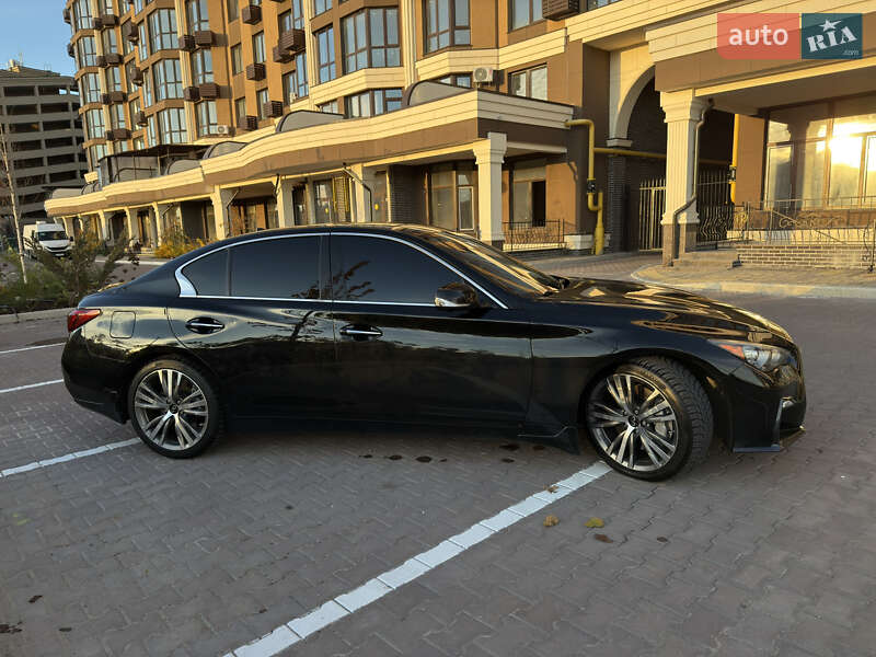 Седан Infiniti Q50 2019 в Киеве