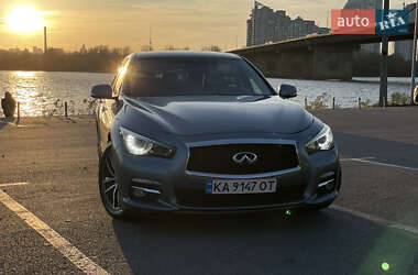Седан Infiniti Q50 2016 в Киеве