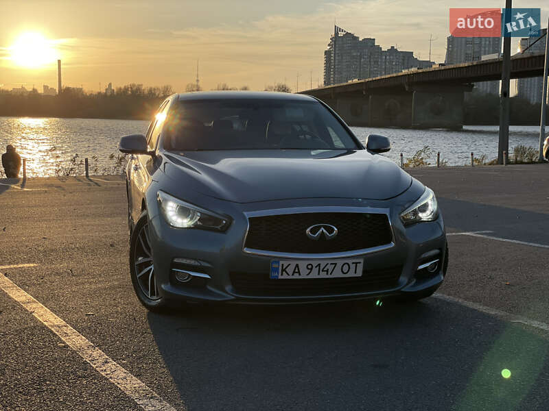 Infiniti Q50 2016