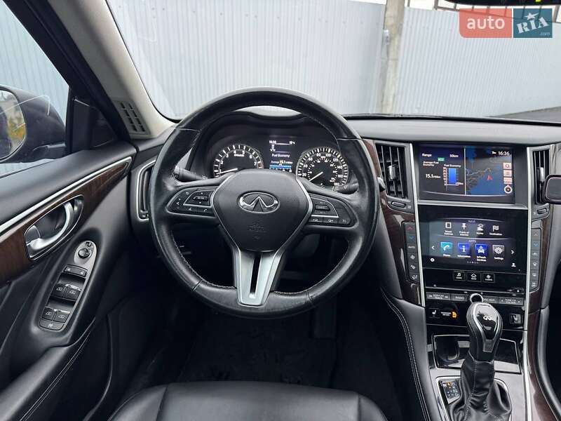 Седан Infiniti Q50 2017 в Киеве фото 14 Седан Infiniti Q50 2017 в Киеве