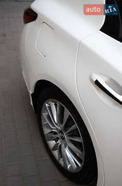 Седан Infiniti Q50 2020 в Львове