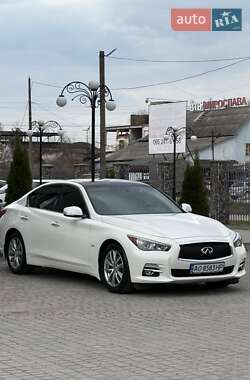 Седан Infiniti Q50 2016 в Мукачевому
