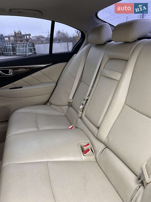 Седан Infiniti Q50 2016 в Ирпене фото 24 Седан Infiniti Q50 2016 в Ирпене