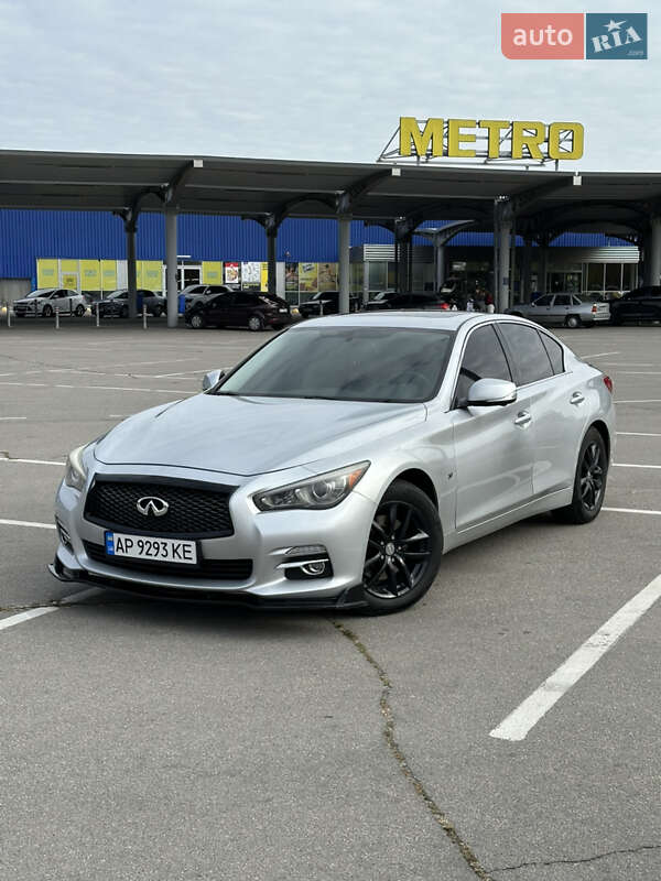Седан Infiniti Q50 2014 в Запоріжжі