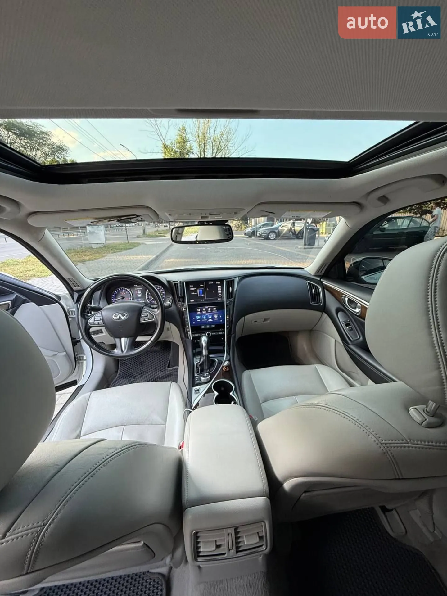 2015 Infiniti Q50 - мініатюра 7