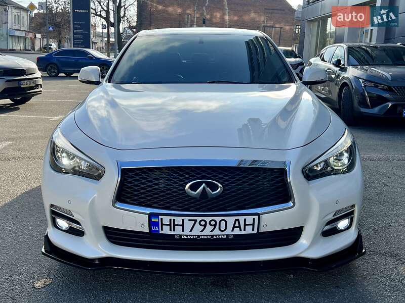 Седан Infiniti Q50 2016 в Харькове фото 12 Седан Infiniti Q50 2016 в Харькове