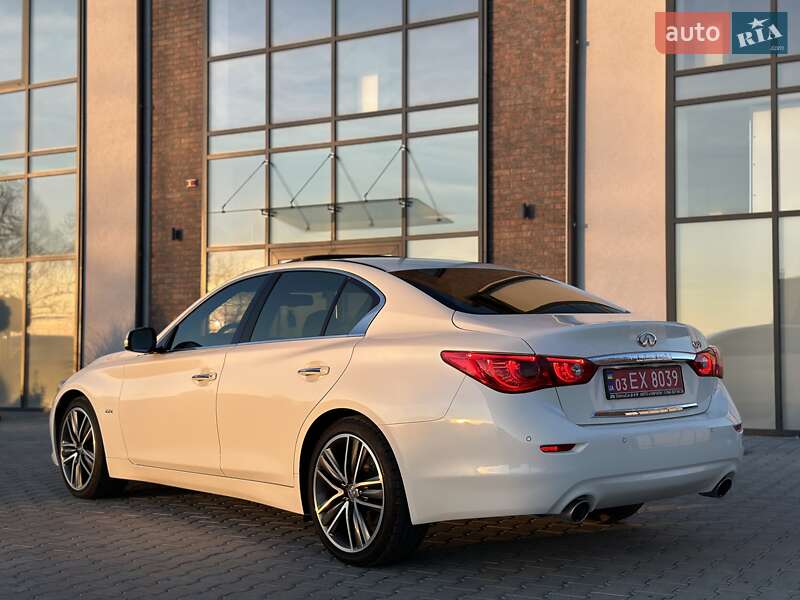 Седан Infiniti Q50 2016 в Тернополе фото 2 Седан Infiniti Q50 2016 в Тернополе