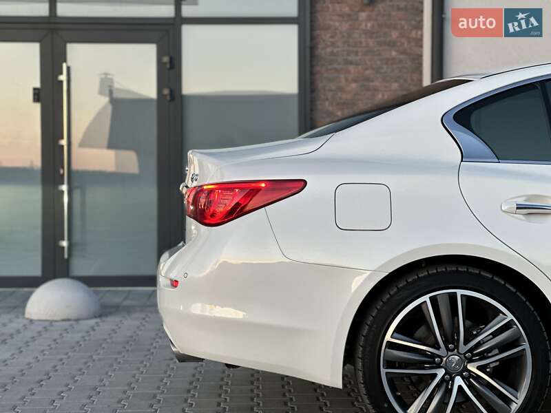 Седан Infiniti Q50 2016 в Тернополе фото 32 Седан Infiniti Q50 2016 в Тернополе