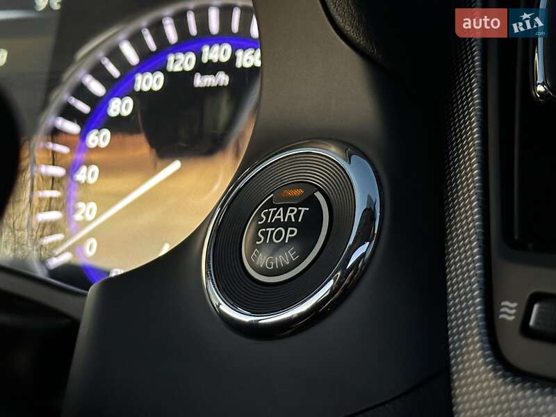 Седан Infiniti Q50 2016 в Тернополе фото 73 Седан Infiniti Q50 2016 в Тернополе