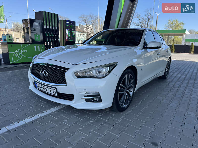 Седан Infiniti Q50 2015 в Одессе фото 5 Седан Infiniti Q50 2015 в Одессе