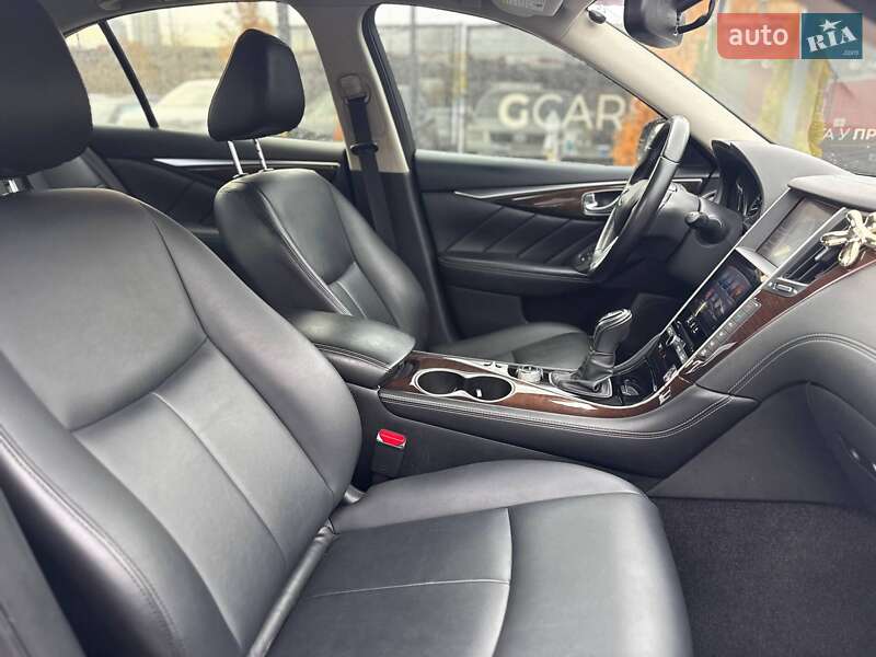 Седан Infiniti Q50 2017 в Києві фото 27 Седан Infiniti Q50 2017 в Києві