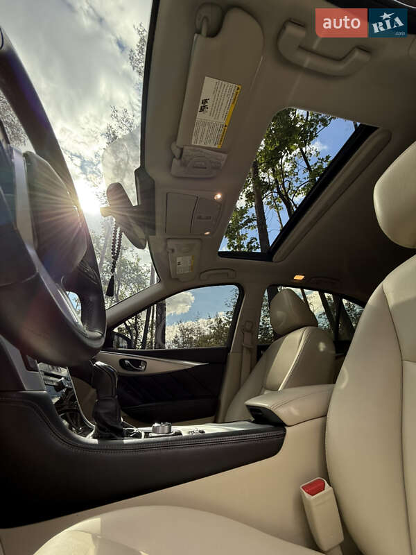 Седан Infiniti Q50 2019 в Києві