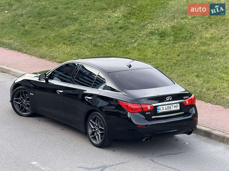 Седан Infiniti Q50 2016 в Киеве