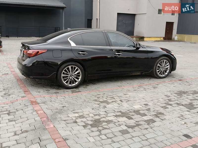 Седан Infiniti Q50 2020 в Ивано-Франковске