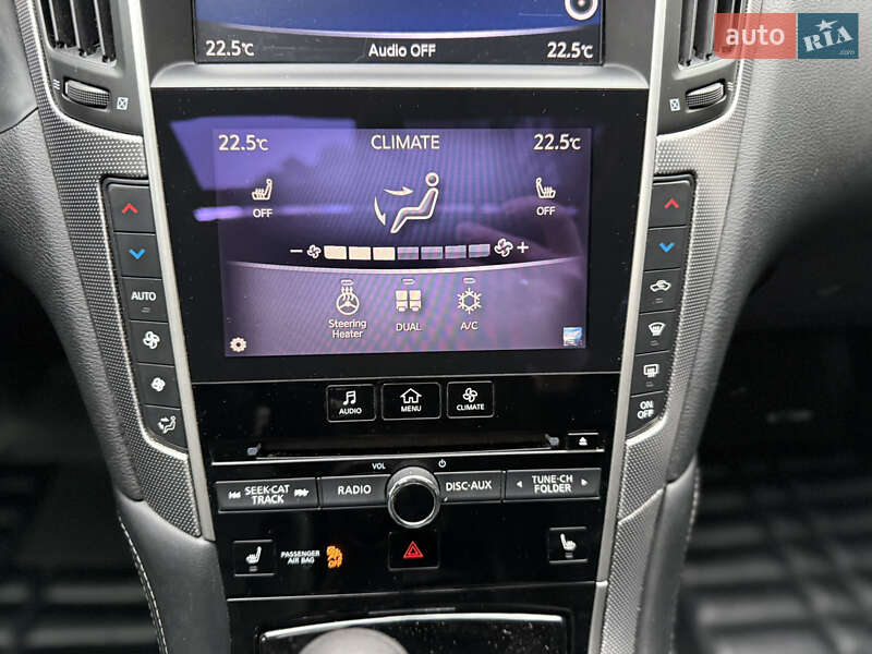 Седан Infiniti Q50 2014 в Киеве