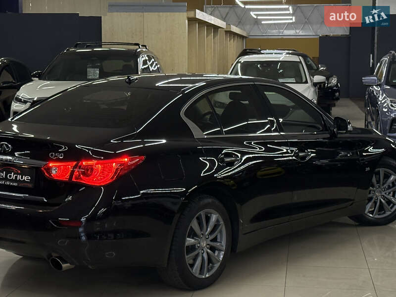 Седан Infiniti Q50 2016 в Николаеве фото 10 Седан Infiniti Q50 2016 в Николаеве