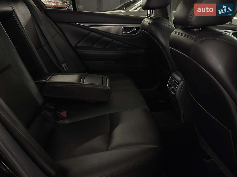 Седан Infiniti Q50 2016 в Николаеве фото 26 Седан Infiniti Q50 2016 в Николаеве