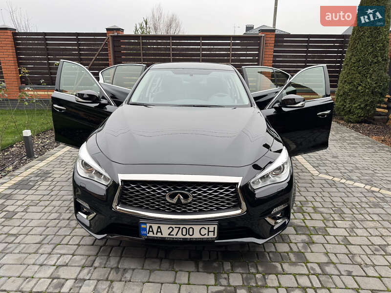 Седан Infiniti Q50 2021 в Киеве