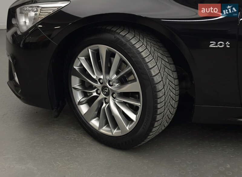 Седан Infiniti Q50 2021 в Киеве