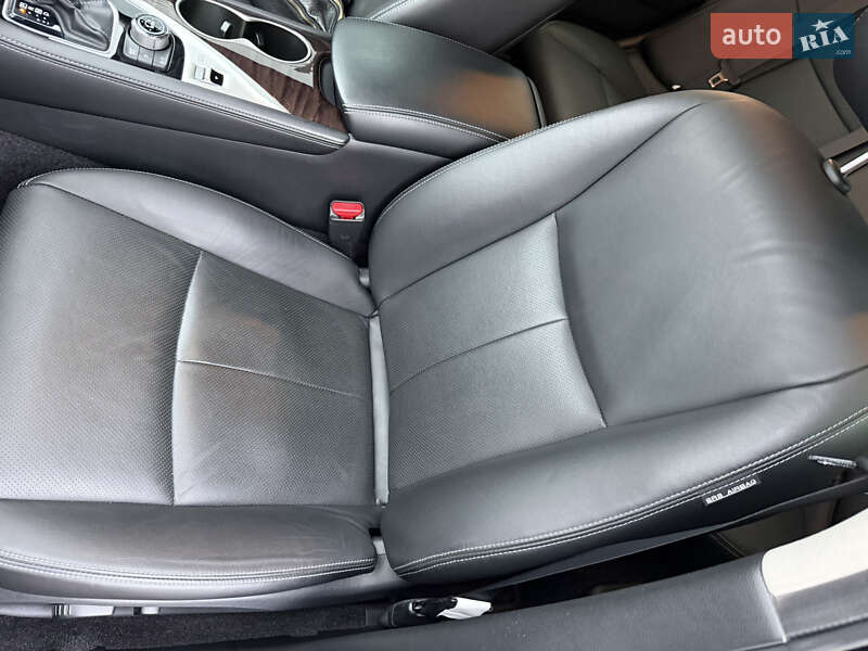 Седан Infiniti Q50 2019 в Киеве фото 23 Седан Infiniti Q50 2019 в Киеве