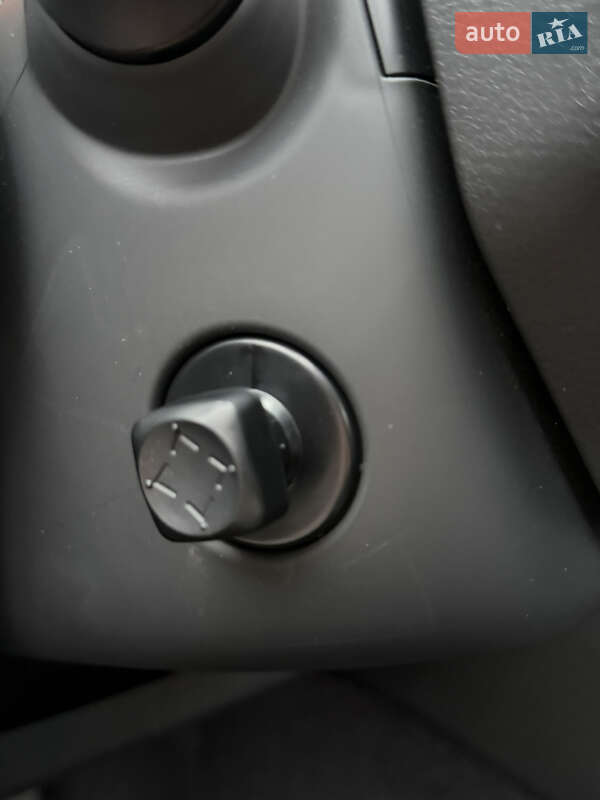 Седан Infiniti Q50 2019 в Киеве фото 40 Седан Infiniti Q50 2019 в Киеве