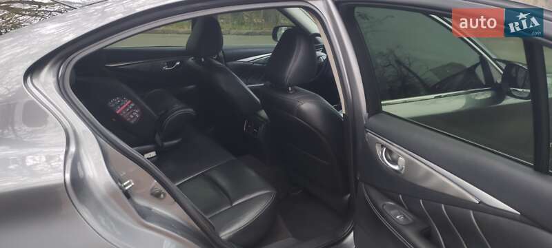Седан Infiniti Q50 2016 в Києві