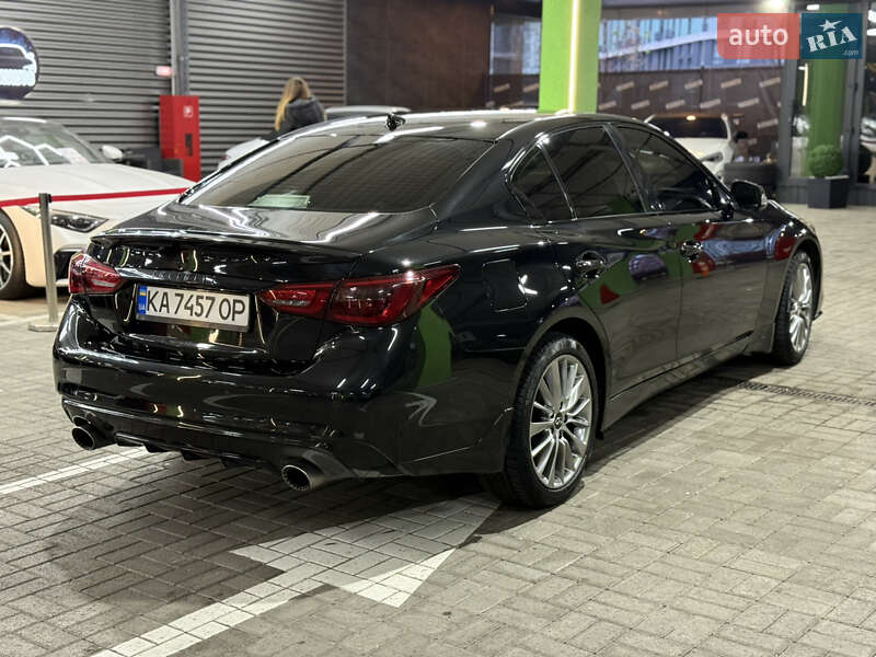 Седан Infiniti Q50 2018 в Киеве