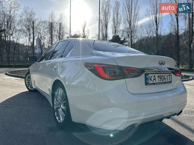 Седан Infiniti Q50 2019 в Києві