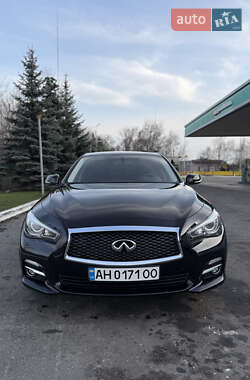 Седан Infiniti Q50 2015 в Павлограді