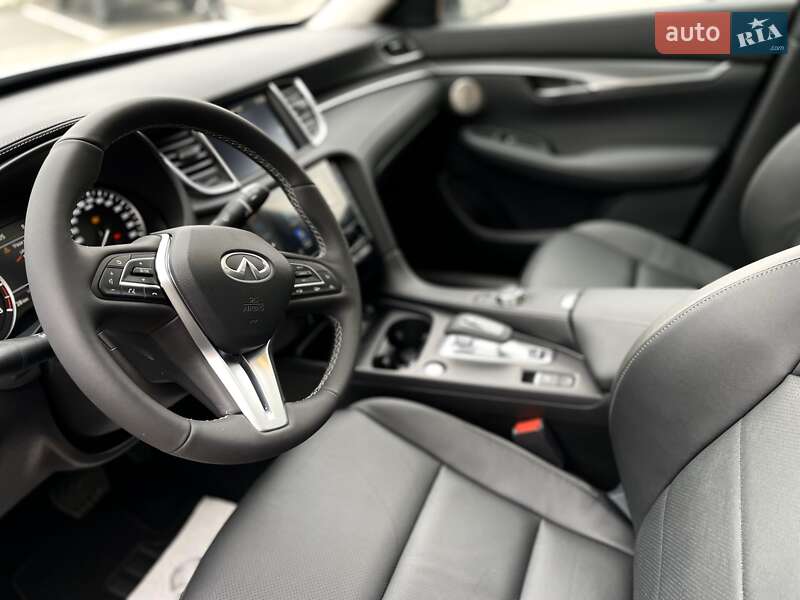 Седан Infiniti Q50 2022 в Киеве фото 5 Седан Infiniti Q50 2022 в Киеве