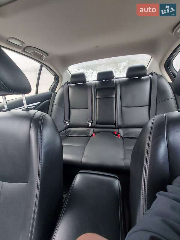 Седан Infiniti Q50 2020 в Луцьку