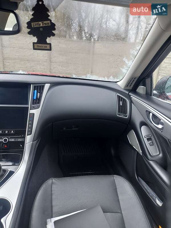 Седан Infiniti Q50 2020 в Луцьку