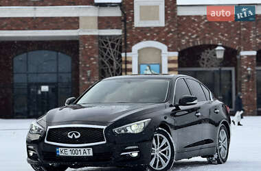 Седан Infiniti Q50 2014 в Киеве