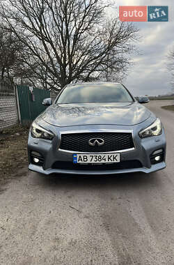 Седан Infiniti Q50 2015 в Василькові