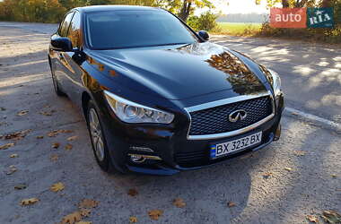 Седан Infiniti Q50 2016 в Кам'янець-Подільському