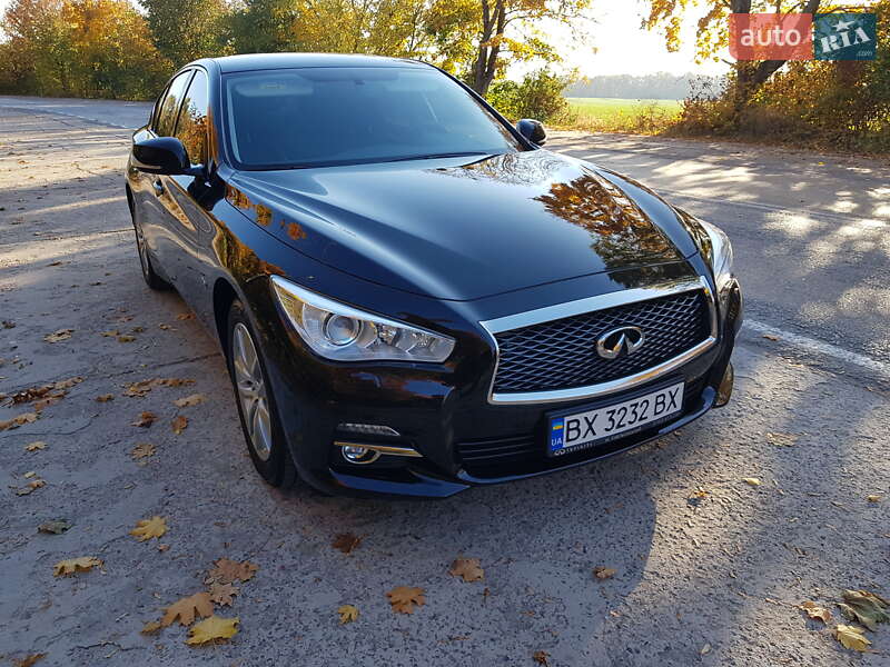 Infiniti Q50 2016
