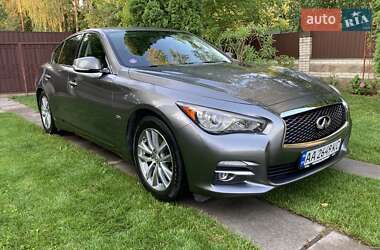 Седан Infiniti Q50 2016 в Калиновке