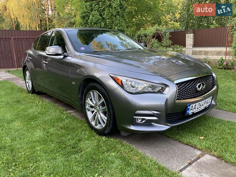 Infiniti Q50 2016