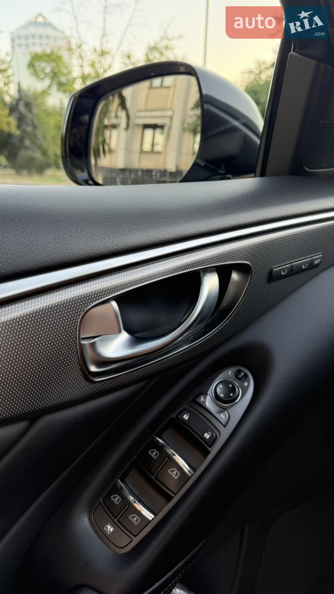 2016 Infiniti Q50 - мініатюра 4