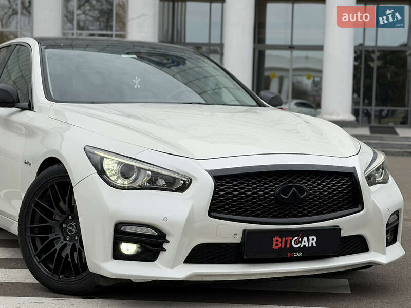 Седан Infiniti Q50 2016 в Одессе
