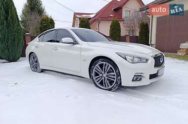 Седан Infiniti Q50 2015 в Львове
