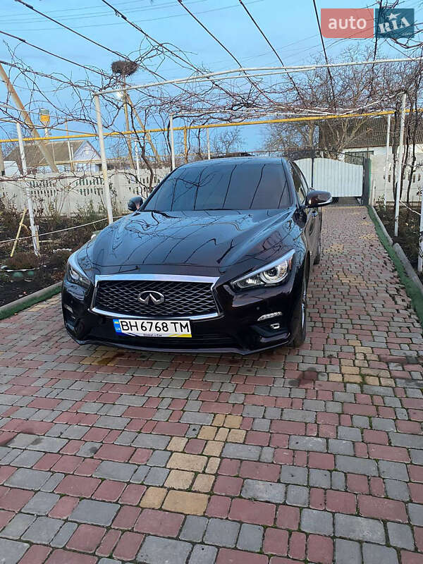 Седан Infiniti Q50 2017 в Одессе