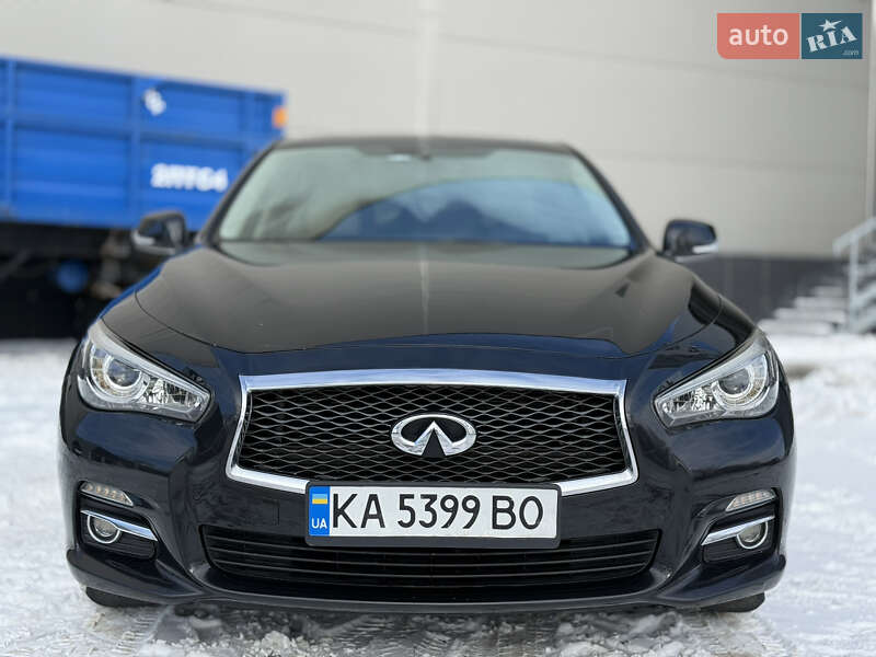 Седан Infiniti Q50 2017 в Киеве