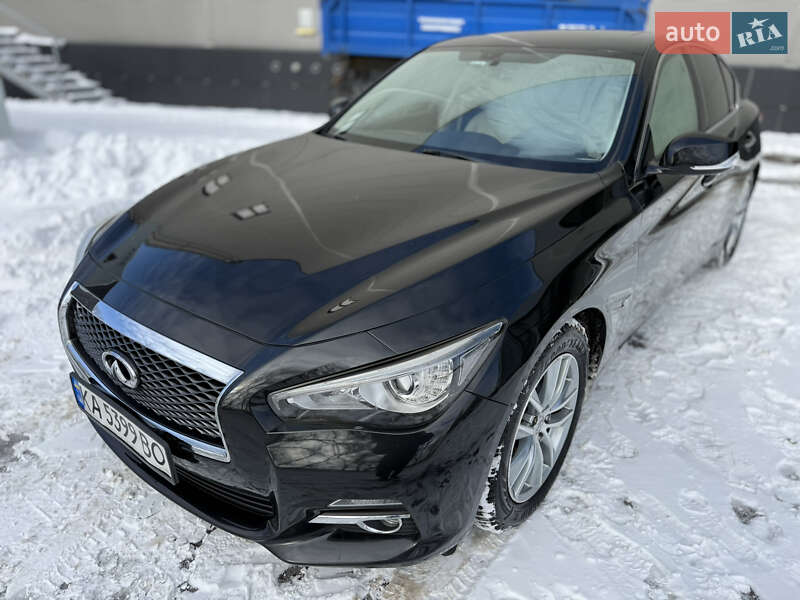 Седан Infiniti Q50 2017 в Киеве