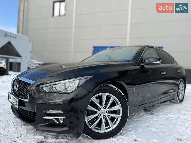Седан Infiniti Q50 2017 в Киеве
