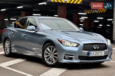 Седан Infiniti Q50 2016 в Києві