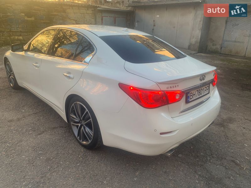 Седан Infiniti Q50 2016 в Одессе