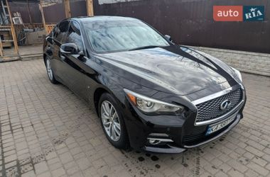 Седан Infiniti Q50 2015 в Ізюмі