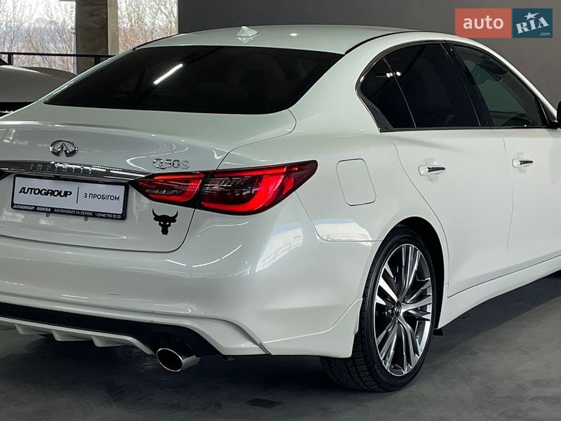 Седан Infiniti Q50 2017 в Одессе