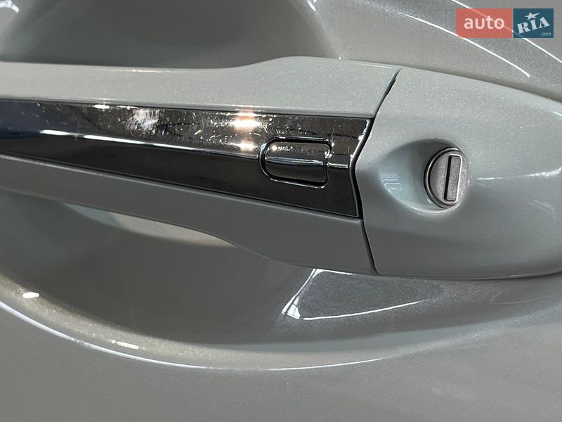 Седан Infiniti Q50 2017 в Одессе